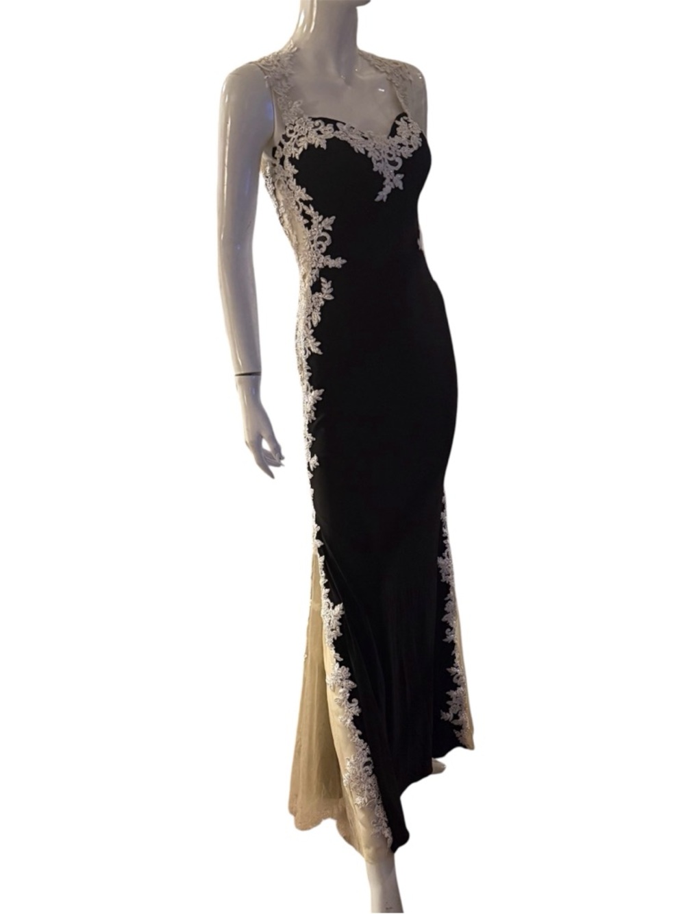 Eureka Stunning Embellished Evening Gown